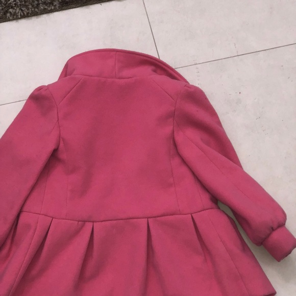 A cold jacket 🧥 - Picture 2 of 2